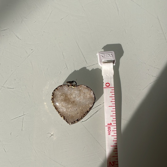 Stone Heart charm for necklace - Picture 2 of 3